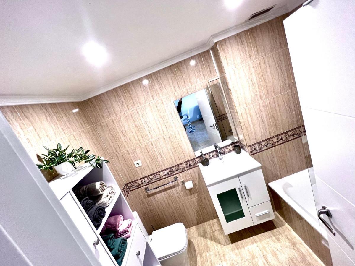 Ketan Suite Nadales Málaga Exterior foto